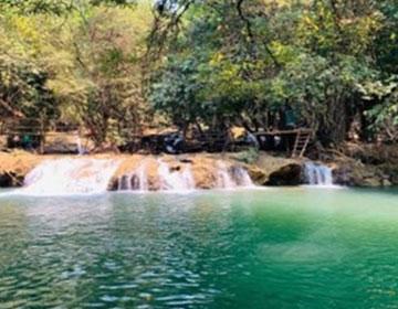 မက္ကသာ (ထီလောင်ယှူး) ရေတံခွန်ခရီးစဉ် (Makkar Waterfall)