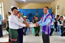 ကရင်ပြည်နယ်ဝန်ကြီးချုပ်ဦးစောမြင့်ဦး မြိုင်ကြီးငူဒေသဖွံ့ဖြိုးရေးလုပ်ငန်းများကြည့်ရှု၊ အခြေခံပညာကျောင်းများ၌ စုပေါင်းသန့်ရှင်းရေးလုပ်ငန်းဆောင်ရွက်၊ အောင်မြင်ဖြစ်ထွန်းနေသောနွေစပါးစိုက်ခင်းများအား ကြည့်ရှုအားပေး