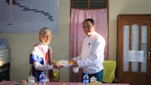 ခရစ္စမတ်အခါသမယတွင် ငြိမ်းချမ်းခြင်း၊တည်ငြိမ်ခြင်း၊ သာယာဝပြောခြင်းများနှင့်ပြီးပြည့်စုံကြပါစေကြောင်း ကရင်ပြည်နယ်ဝန်ကြီးချုပ်ဦးစောမြင့်ဦး ဆုတောင်းစကားပြောကြား
