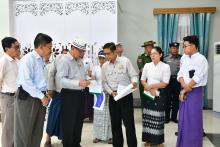 ပြည်နယ်ဝန်ကြီးချုပ်ဦးစောမြင့်ဦး ကရင်ပြည်နယ်ဧည့်ရိပ်သာတည်ဆောက်ရေးလုပ်ငန်းခွင်အား ကြည့်ရှုစစ်ဆေး