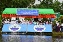 ကရင်ပြည်နယ်ဝန်ကြီးချုပ်ဦးစောမြင့်ဦး လှာကဒေါင်ရေလျှံကွင်းအတွင်း ငါးမျိုးစိုက်ထည့် မဟာဆဒ္ဒန်လိုဏ်ဂူတော် ခရီးစဉ်ဒေသအား ကြည့်ရှုစစ်ဆေး