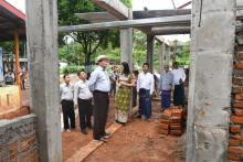 ကရင်ပြည်နယ်ဝန်ကြီးချုပ်ဦးစောမြင့်ဦး တည်ဆောက်ရေးလုပ်ငန်းများကြည့်ရှုစစ်ဆေး