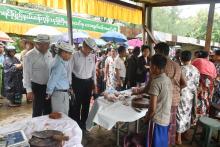 ဘားအံမြို့ သီရိကွင်း၌ စိုက်ပျိုးမွေးမြူထုတ်လုပ်သူများ၏(အခွန်လွတ်)တောင်သူလယ်သမားဈေး ဖွင့်လှစ်ရောင်းချ