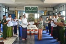 ကရင်ပြည်နယ်ဝန်ကြီးချုပ်ဦးစောမြင့်ဦး ရေဘေးသင့်ပြည်သူများအား တွေ့ဆုံအားပေး