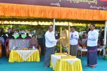 သီတင်းကျွတ်လပြည့် အဘိဓမ္မာအခါတော်နေ့တွင် မီးပုံးပျံကြီးများလွှတ်တင်ပူဇော်၍ သံဃပဝါရဏာသိမ်ဆင်းလောင်းလှူ
